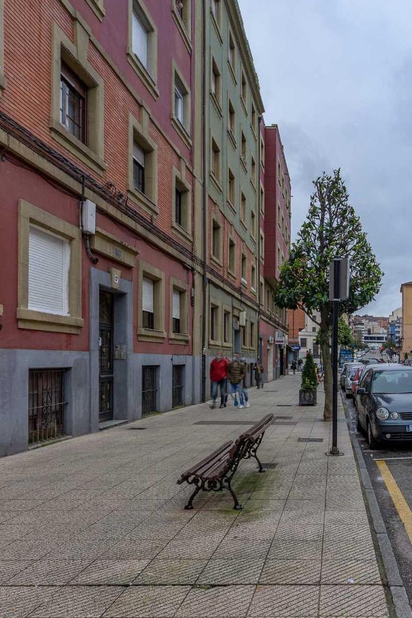 Ah Hostel Room4You Oviedo Vut3026As Exteriér fotografie